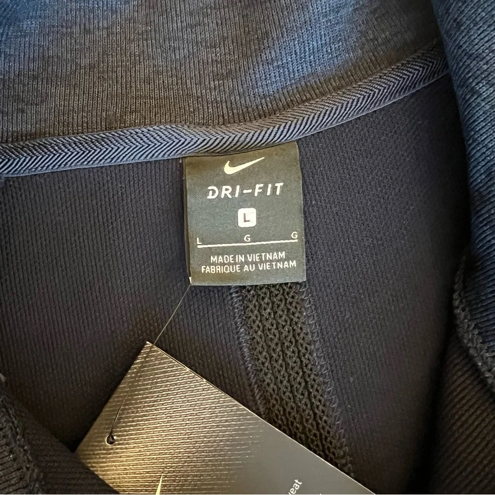 Nike Men's Dri-Fit Golf Pullover - Picture 4 of 5